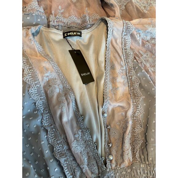 Sheilay Blue Lace Dress - Picture 7 of 7